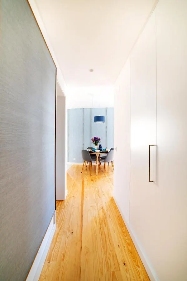 Blue By The River 1 - Elegant Two-Bedroom In Santos Lisbon